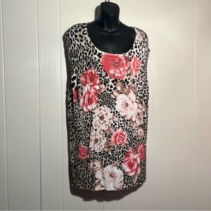 Pierre Light Sleeveless Lightweight Sweater in Animal print & Flowers. Size 1x.
